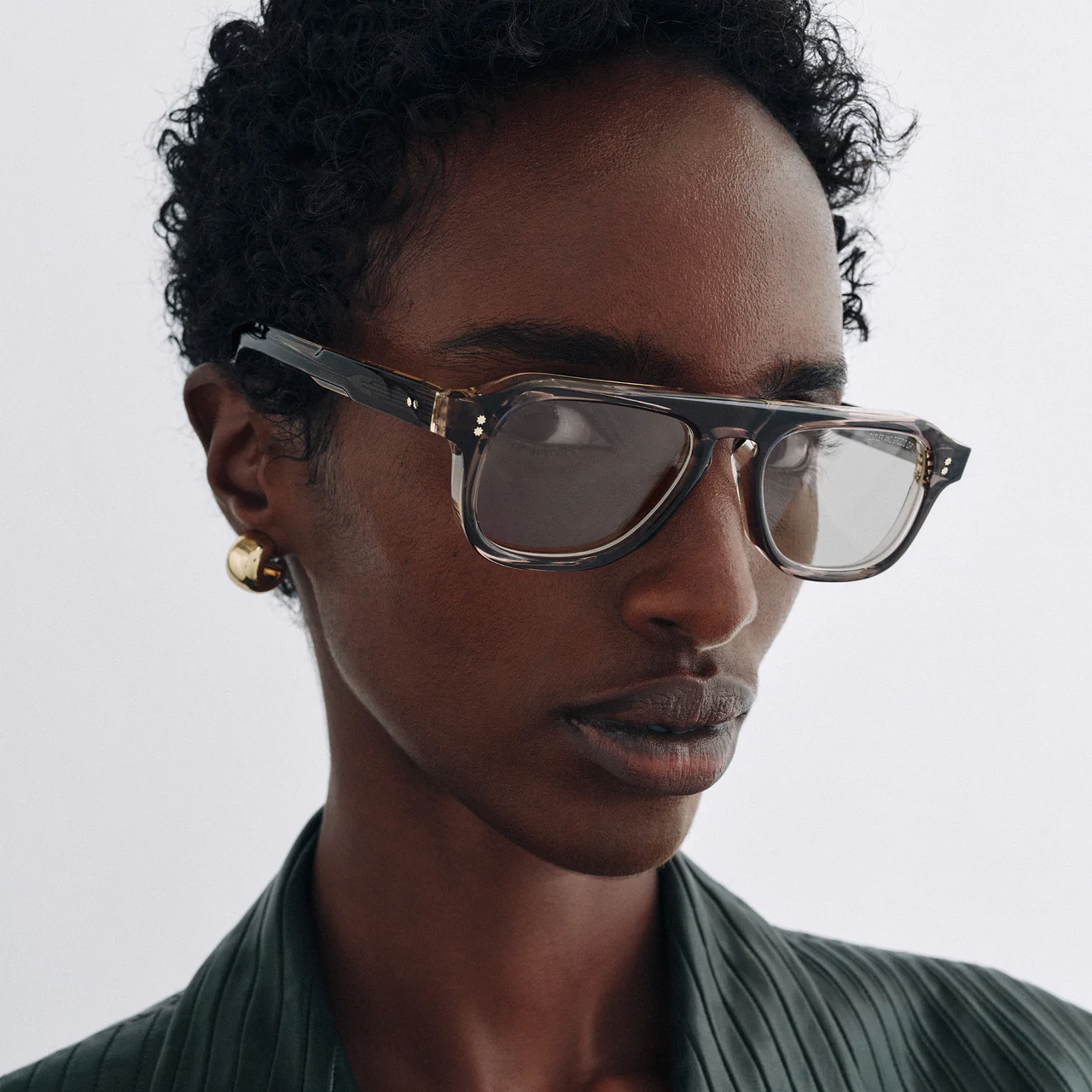 Cutler and Gross Kingsman KMOR 0847 04