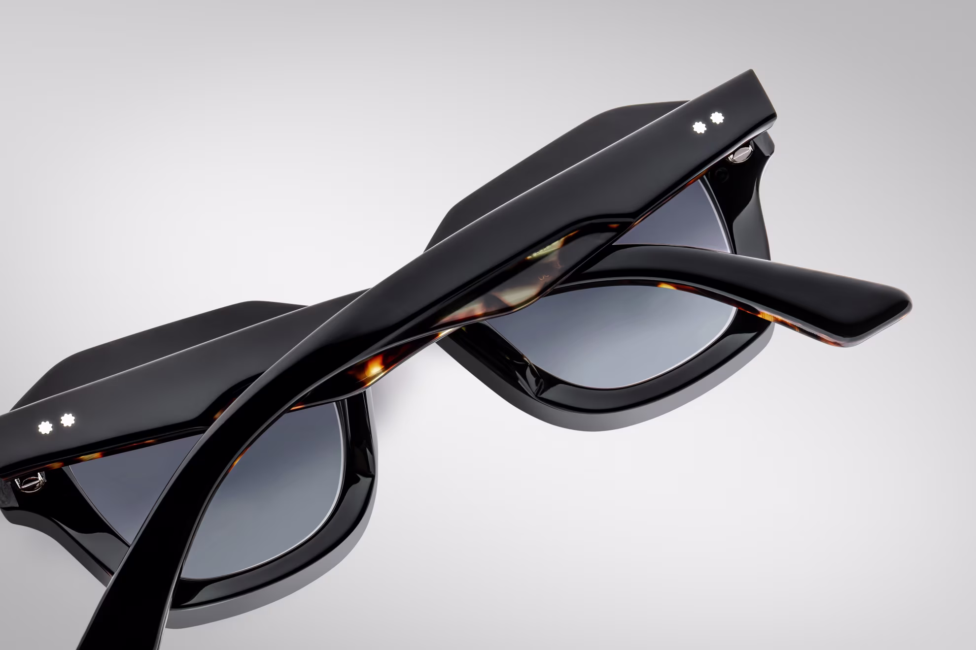 JACQUES MARIE MAGE EICHLER NOIR 11